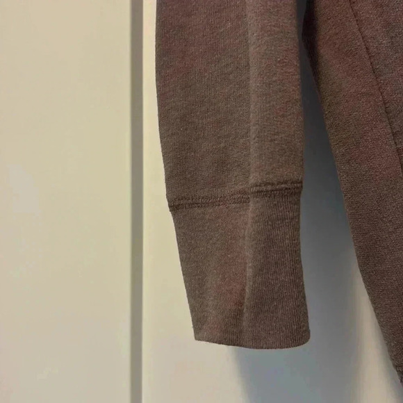 Dynamite sweater size  medium - Picture 3 of 7